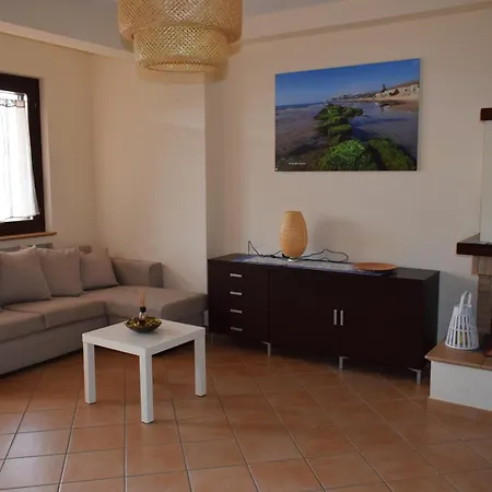 Omero 2 - Center Villa Sperlonga